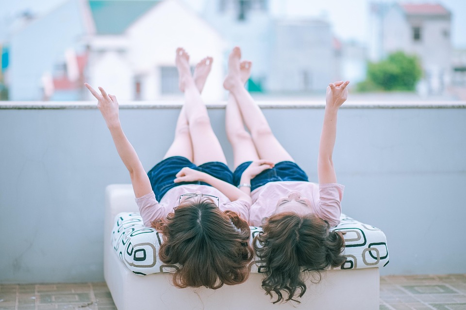Cum să creezi un spațiu de lucru confortabil acasă